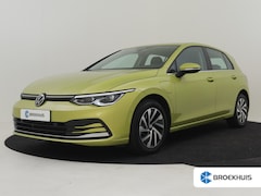 Volkswagen Golf - 1.4 eHybrid Style 204pk Trekhaak | Camera achter | Park assist | Head up display | Matrix