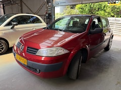 Renault Mégane - 1.4-16V Tech Road Airco, cruise control, Inruilauto