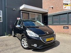 Peugeot 208 - 1.2 VTi Style|Nap|Cruise|Airco|Navi|Bleutooth