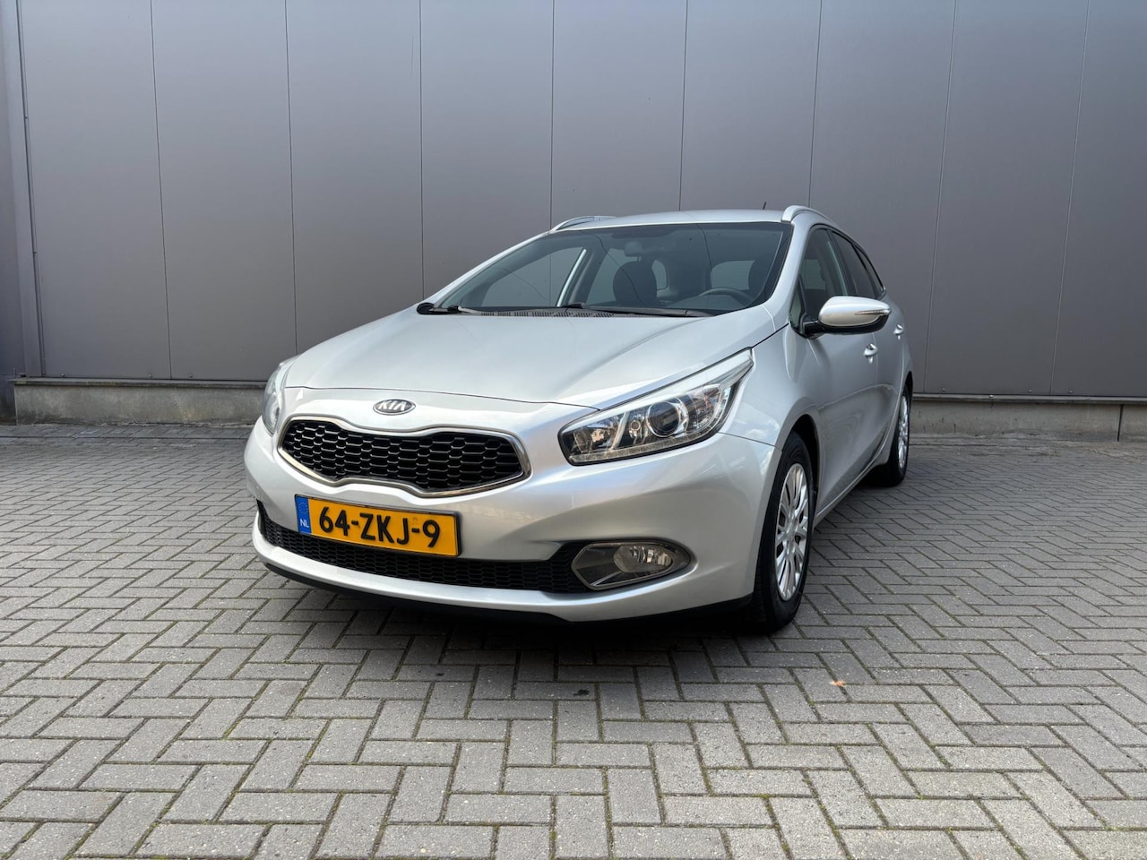 Kia Cee'd Sportswagon - 1.6 GDI Plus Pack 1.6 GDI Plus Pack - AutoWereld.nl