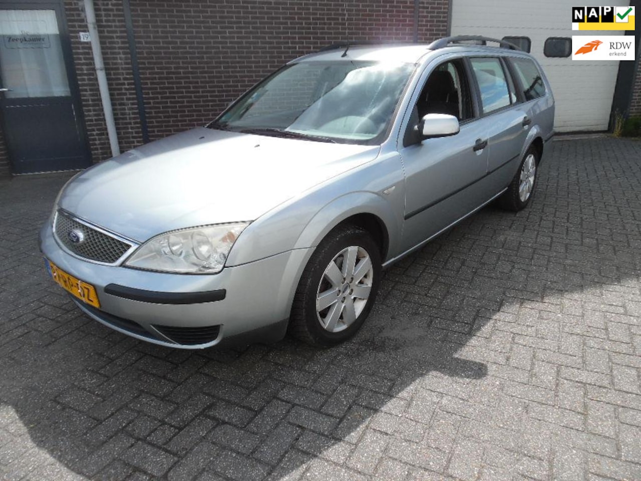 Ford Mondeo Wagon - 1.8-16V Trend 1.8-16V Trend - AutoWereld.nl