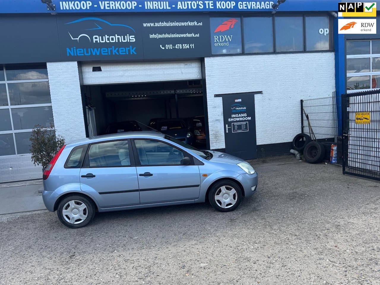 Ford Fiesta - 1.6-16V Ghia-Vol Automaat- met Airco, NAP en een nieuwe APK!!! - AutoWereld.nl