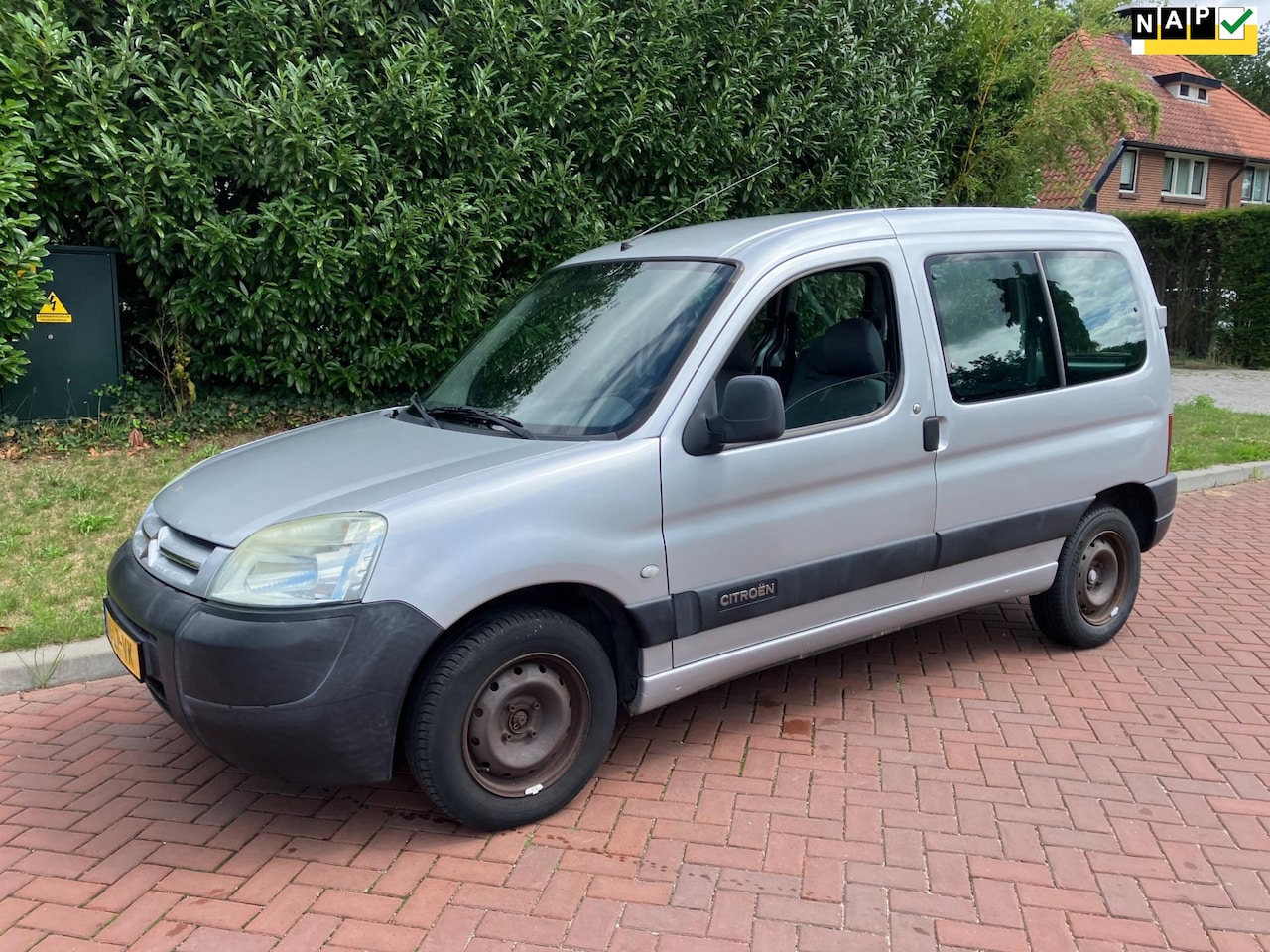 Citroën Berlingo - 1.4i Cinqspace leuke auto rijd goed stuurbekrachtiging - AutoWereld.nl