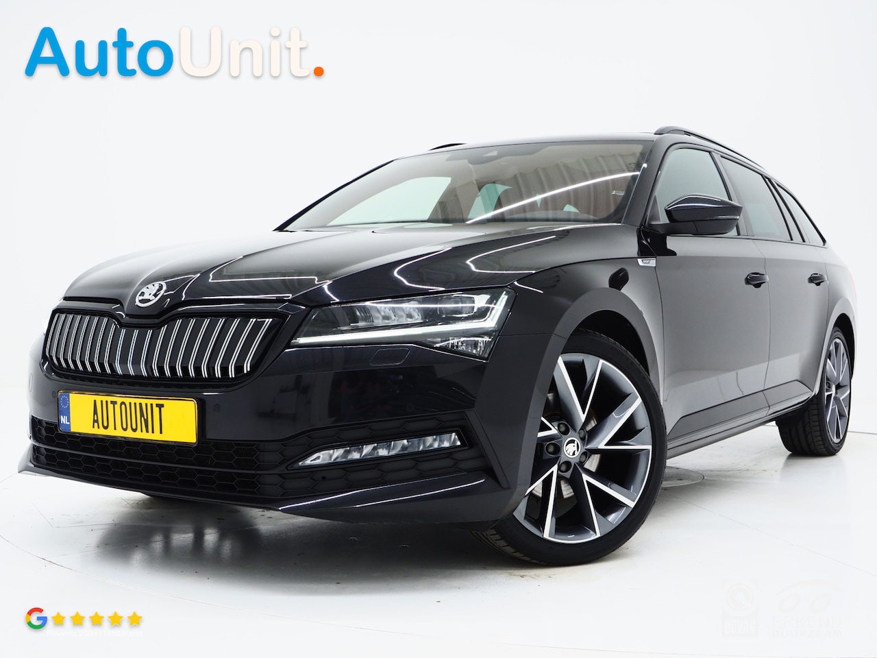 Skoda Superb Combi - 1.4 TSI iV Sportline 218PK | Panoramadak | Trekhaak | Canton | Sportstoelen | Camera | Key - AutoWereld.nl