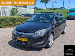 Opel Astra - 1.8 Executive - Nieuwe apk / Distributieriem