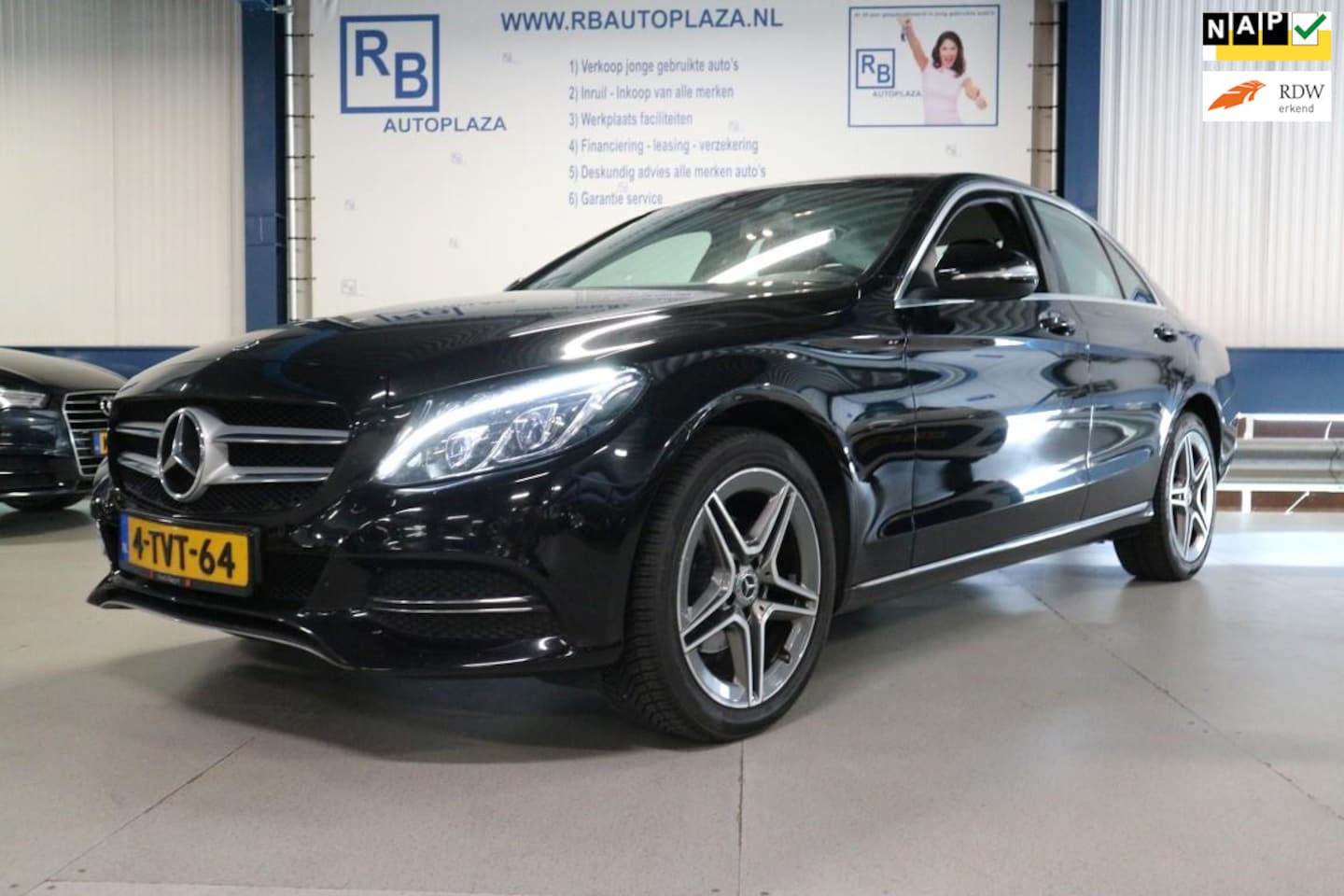 Mercedes-Benz C-klasse - 180 NAP + 2e EIG + Black on Black ! ! ! - AutoWereld.nl