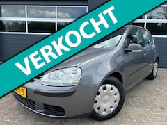 Volkswagen Golf - 1.4 TSI Trendline|Airco|1 Jaar APK|