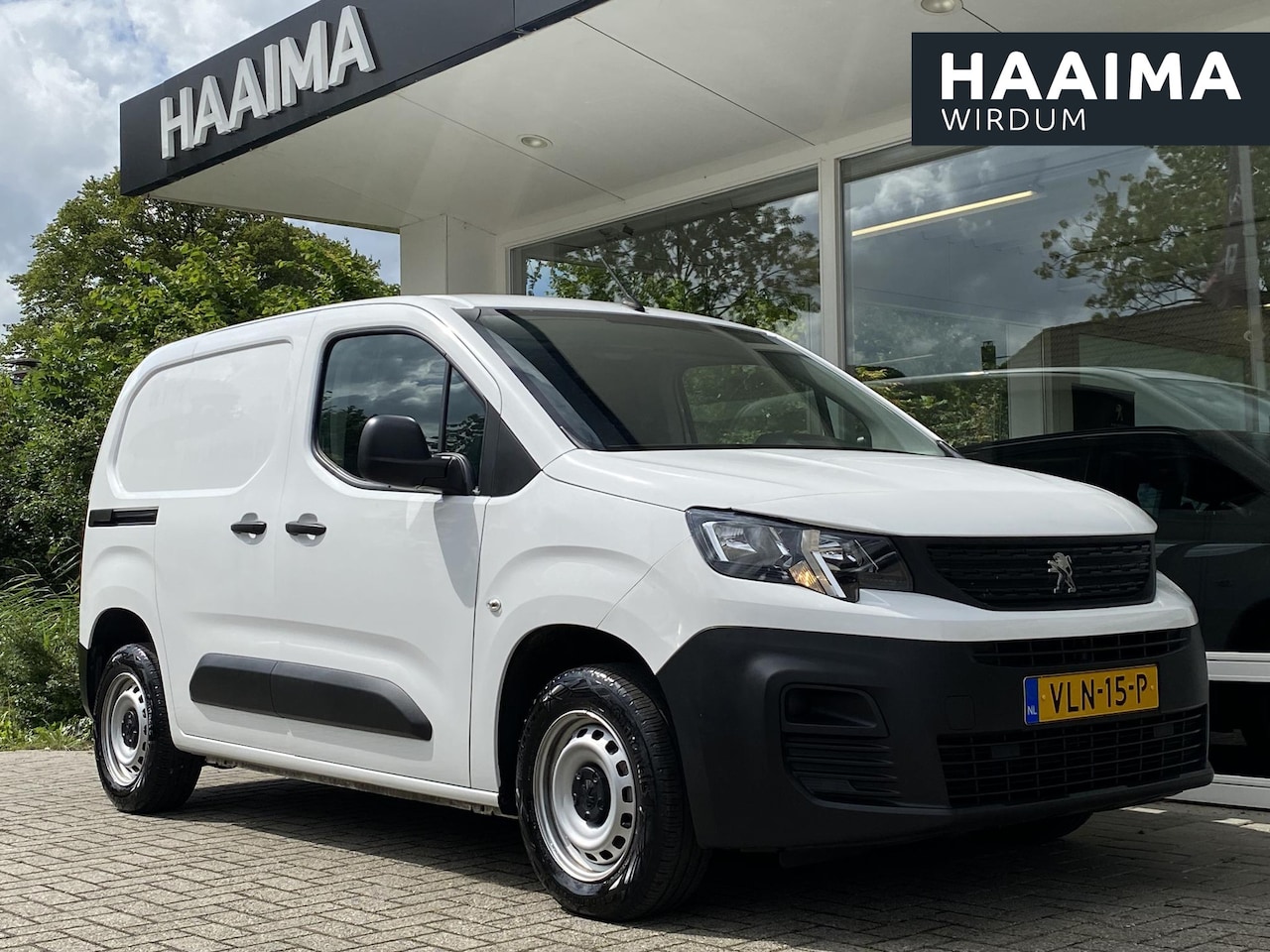 Peugeot Partner - 1.5 BlueHDI Pro | Weinig kilometers | Nette staat | Airconditioning | Bluetooth | Cruise C - AutoWereld.nl