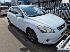 Kia Pro cee'd - 1.4 CVVT X-ecutive ACTIEPRIJS