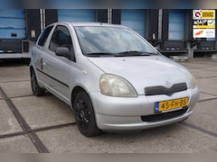 Toyota Yaris - 1.3-16V VVT-i Luna