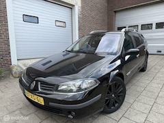 Renault Laguna Grand Tour - 2.0-16V Tech Line