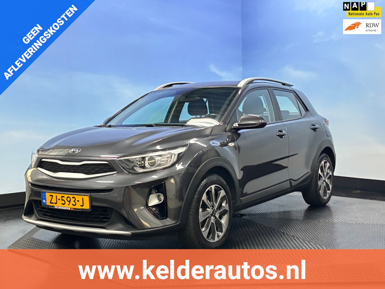 Kia Stonic - 1.0 T-GDi DynamicLine Navi | Airco| Cruise | Camera | Trekhaak - AutoWereld.nl
