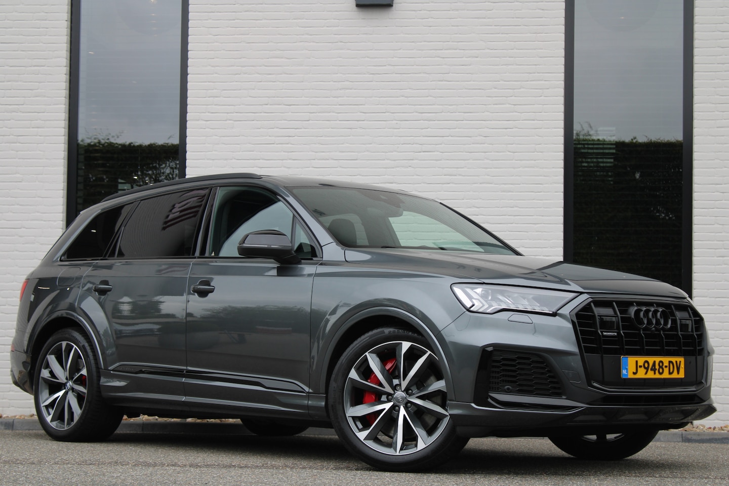 Audi Q7 - 60 TFSI / e quattro / Competition / Panorama / Luchtvering / NL Auto / BTW / Vol Opties / - AutoWereld.nl
