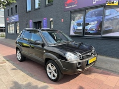 Hyundai Tucson - 2.0i Style airco navi