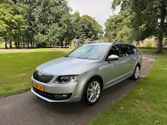 Skoda Octavia Combi - 1.2 TSI Greentech Elegance Businessline