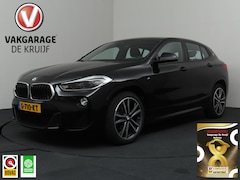 BMW X2 - sDrive18i High Executive | M-Pakket | Navigatie | LED | Cruise
