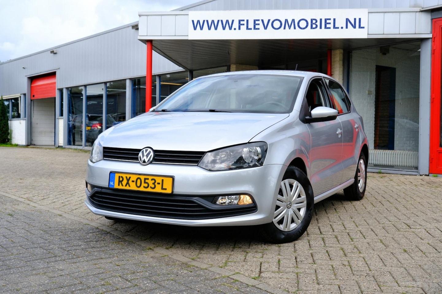 Volkswagen Polo - 1.0 Comfortline 5-drs Airco|Elektr Ramen - AutoWereld.nl