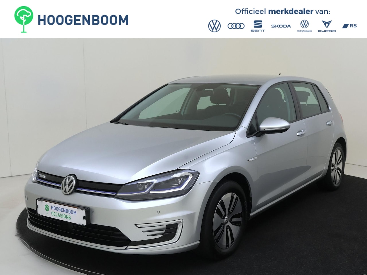 Volkswagen e-Golf - E-DITION | LED verlichting | Navigatie | Adaptieve cruise control | Parkeersensoren | Verw - AutoWereld.nl
