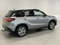 Suzuki Vitara - 1.5 Hybrid Select TREKHAAK | NAVIGATIE | TWO TONE LAK | KEURIGE AUTO