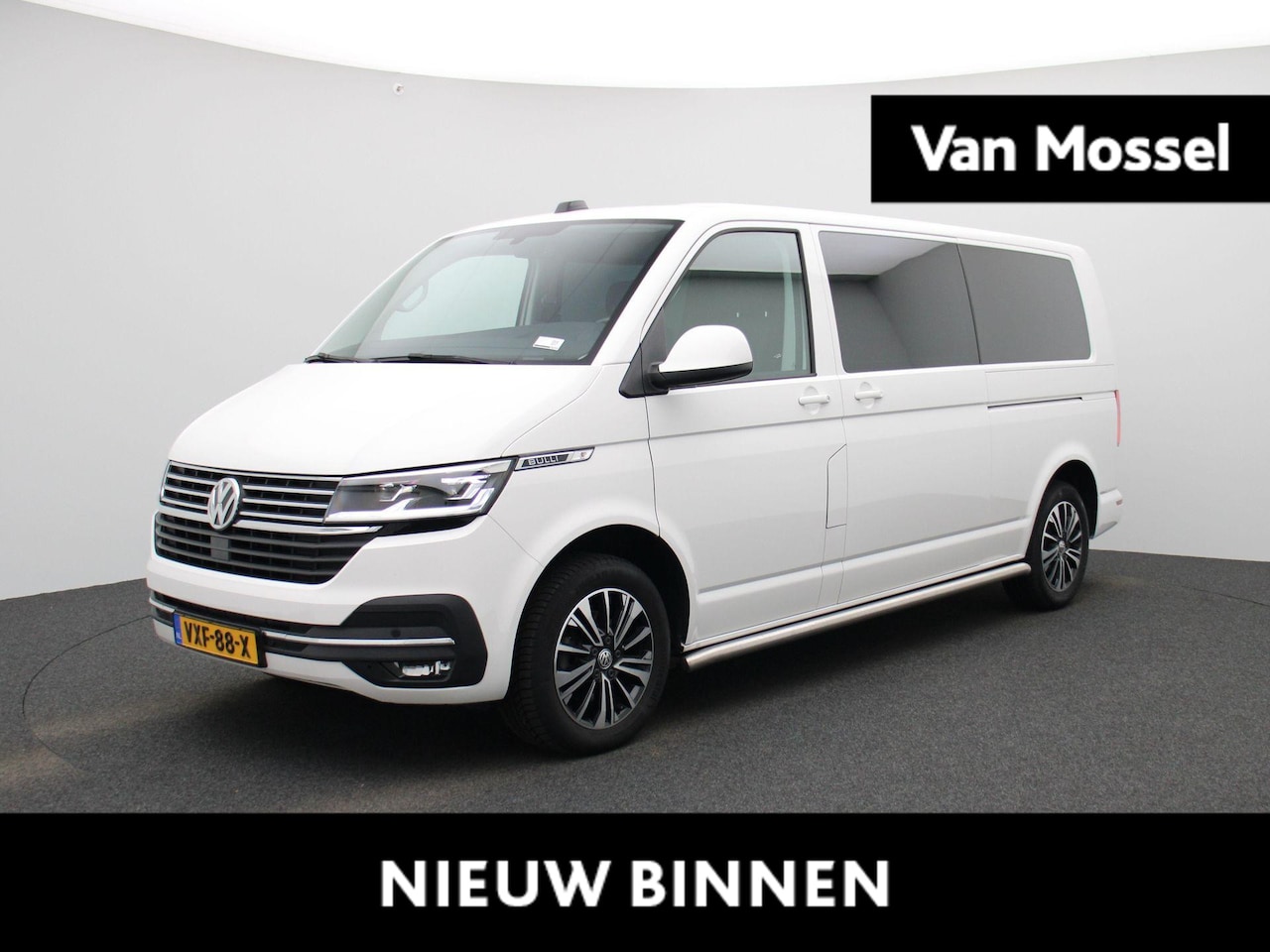 Volkswagen Transporter - 2.0 TDI L2H1 32 DC Comfortline 2.0 TDI L2H1 32 DC Comfortline 204 PK - AutoWereld.nl