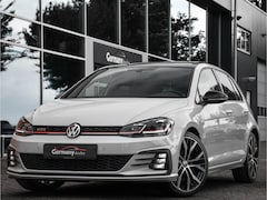 Volkswagen Golf - 2.0TSI 230pk GTI Pano 19'' Adaptieve Cruise LED Keyless Carplay/Android Auto