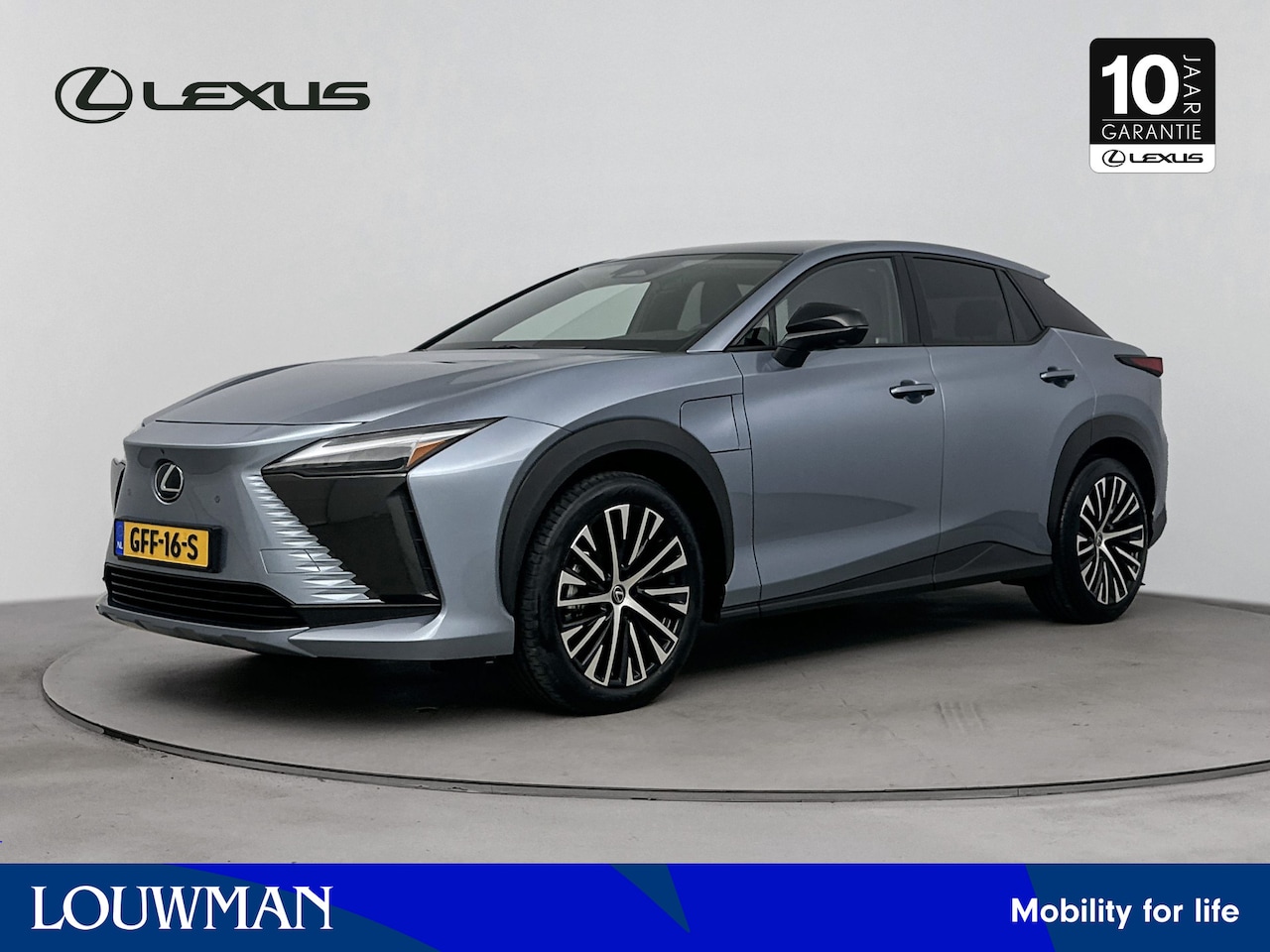 Lexus RZ - 300e Luxury Line 71 kWh | Carplay | Panoramic View | Stoelverwarming & Koeling - AutoWereld.nl