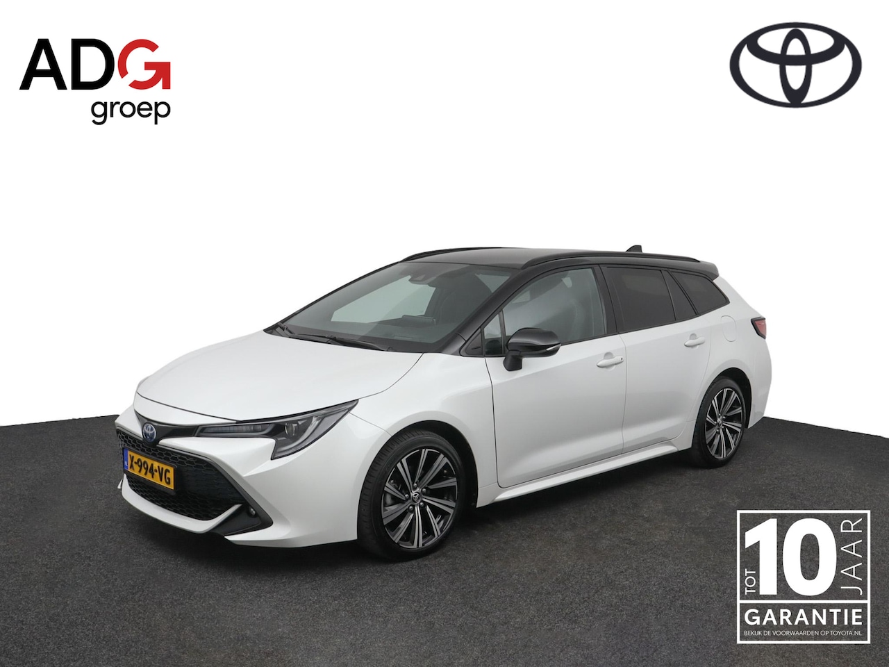 Toyota Corolla Touring Sports - 1.8 Hybrid Bi-Tone | Stuur- stoel en voorruitverwarming | Electrische achterklep | - AutoWereld.nl