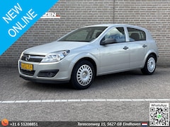 Opel Astra - 1.4 Essentia | 5-Deurs | Airco |
