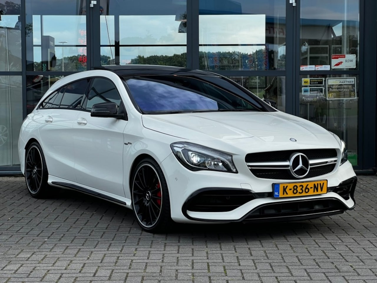 Mercedes-Benz CLA-Klasse - AMG 45 4MATIC - AutoWereld.nl