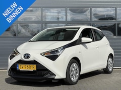 Toyota Aygo - 1.0 VVT-I X-PLAY LIMITED I APPLE CARPLAY I ACHTERUITRIJCAMERA I 5-DEURS I AIRCONDITIONING