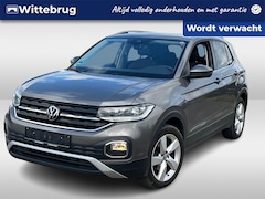 Volkswagen T-Cross - 1.0 TSI 110PK Style / LED / Stoelverwarming / Achteruitrijcamera / Navi / 17" LMV / Adapti