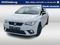 SEAT Ibiza - 1.0 EcoTSI 110pk DSG FR Black Edition / Panorama dak / Virtual Cockpit / 18'' LMV / Adapti