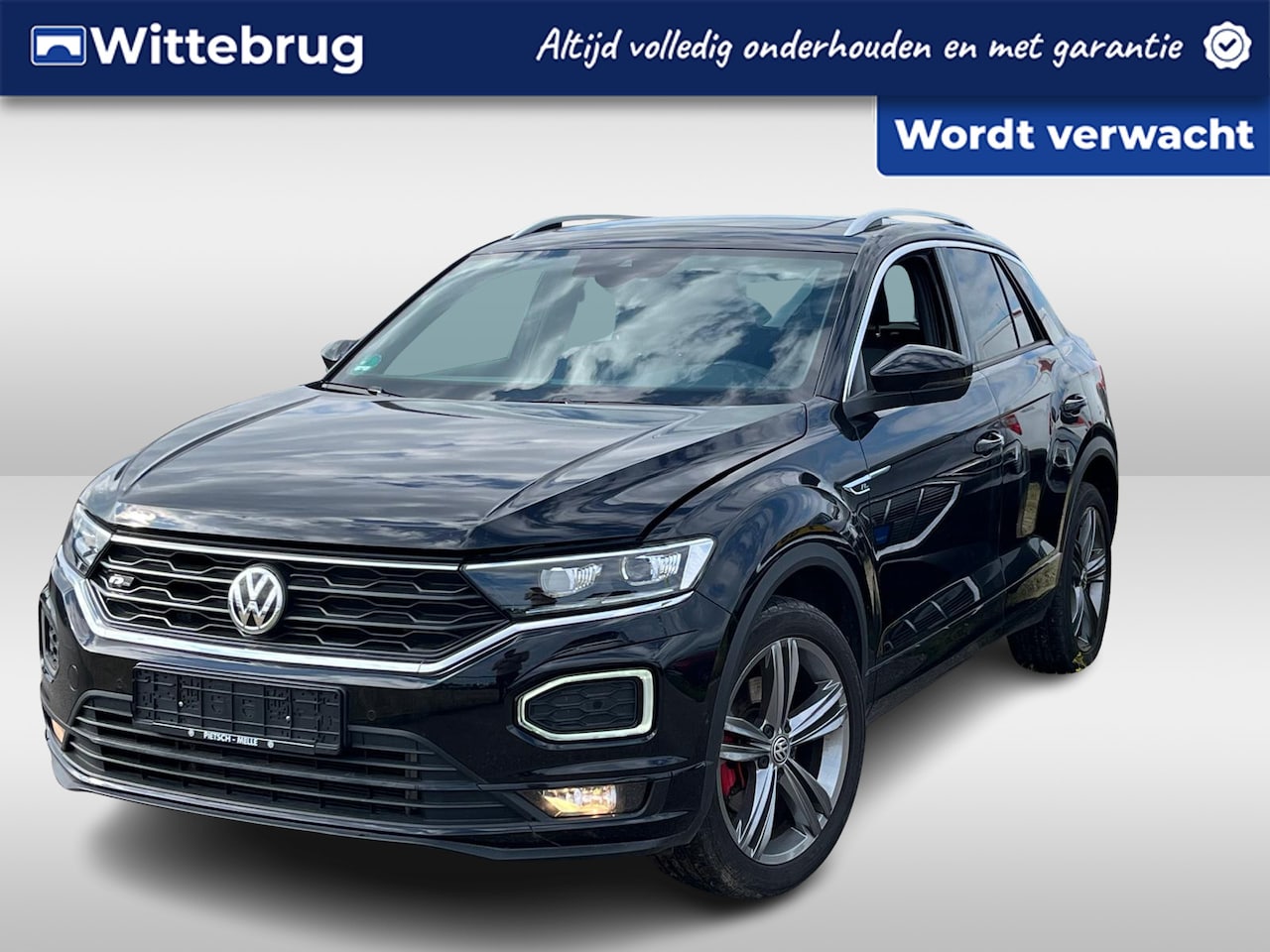 Volkswagen T-Roc - 1.5 TSI 150pk DSG R-Line / 2X R-line / Digitaal dashboard / Panorama dak / Afneembare trek - AutoWereld.nl