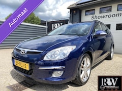 Hyundai i30 CW - 1.6i Dynamic AUTOMAAT*NAP*LEDER