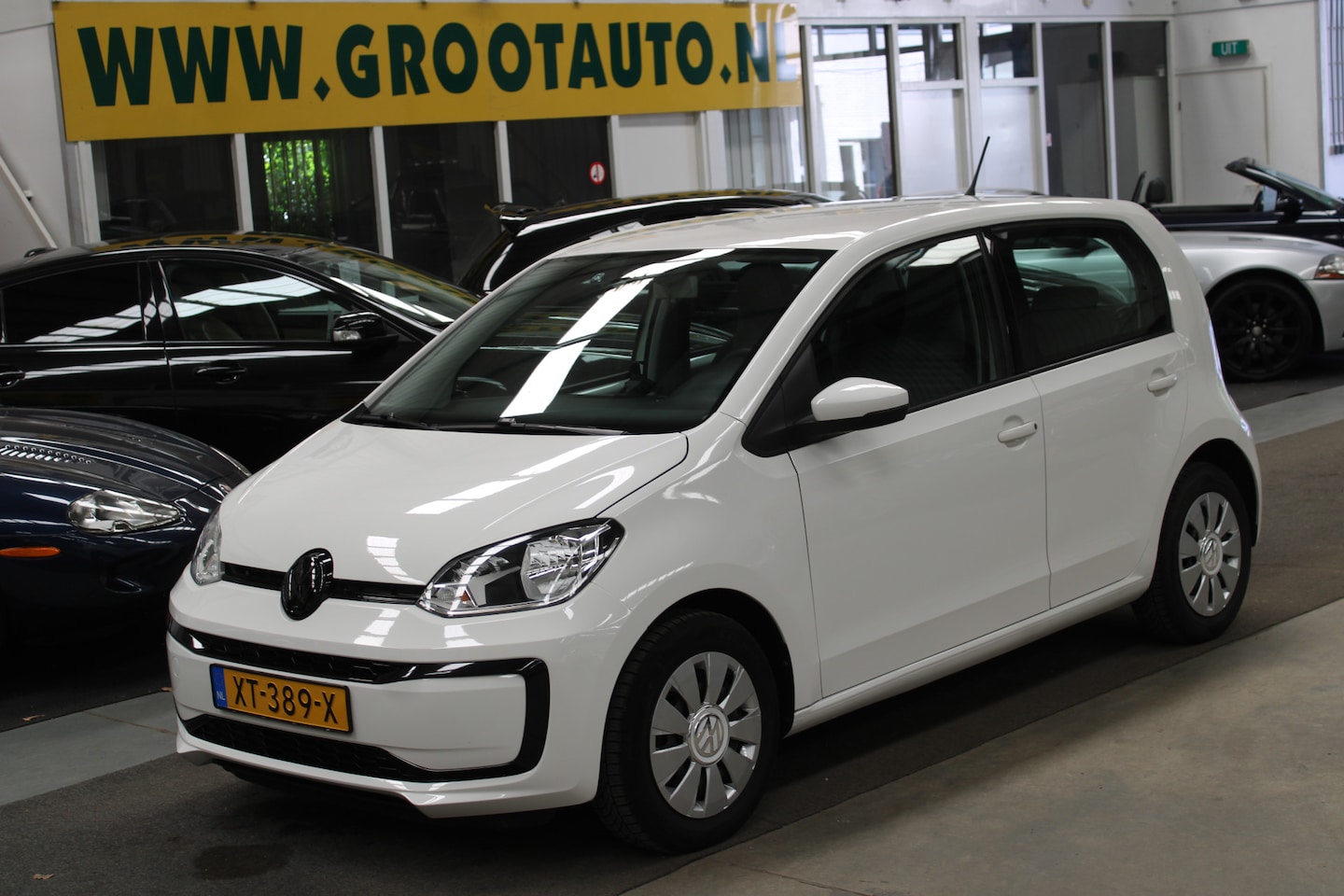 Volkswagen Up! - 1.0 BMT move up! 1.0 BMT move up! - AutoWereld.nl