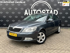 Skoda Octavia - 1.2 TSI Elegance Business Line Automaat/NL-Auto/2e Eigenaar/NAP/Navi/Apk