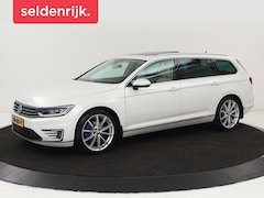 Volkswagen Passat Variant - 1.4 TSI GTE Highline | Panoramadak | 360 Camera | Stoelverwarming | Trekhaak | Dynaudio |