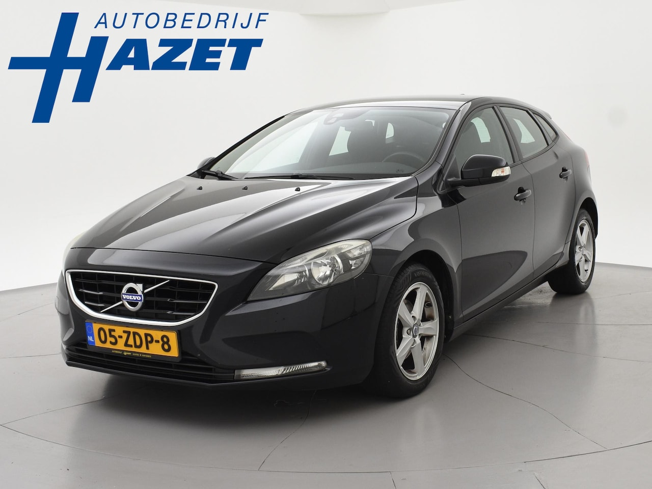 Volvo V40 - 1.6 D2 + TREKHAAK | CAMERA | NAVIGATIE | CLIMATE | CRUISE CONTROL | DIGITALE COCKPIT - AutoWereld.nl