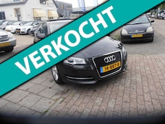 Audi A3 Sportback - 1.4 TFSI Attraction dsg pano elek pak nap apk