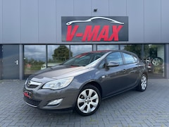 Opel Astra - 1.4 Turbo Edition NAP Cruise Clima Navi Trekhaak