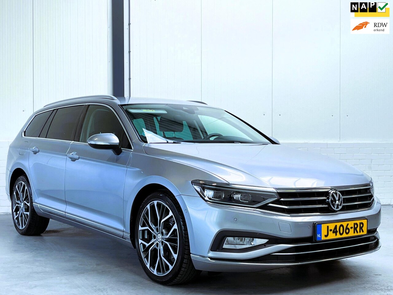 Volkswagen Passat Variant - 2.0 TDI Elegance Business - AutoWereld.nl