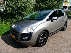 Peugeot 3008 - 1.6 VTi ST Clima Cruise Navi Trekhaak 1500kg. Hoge instap