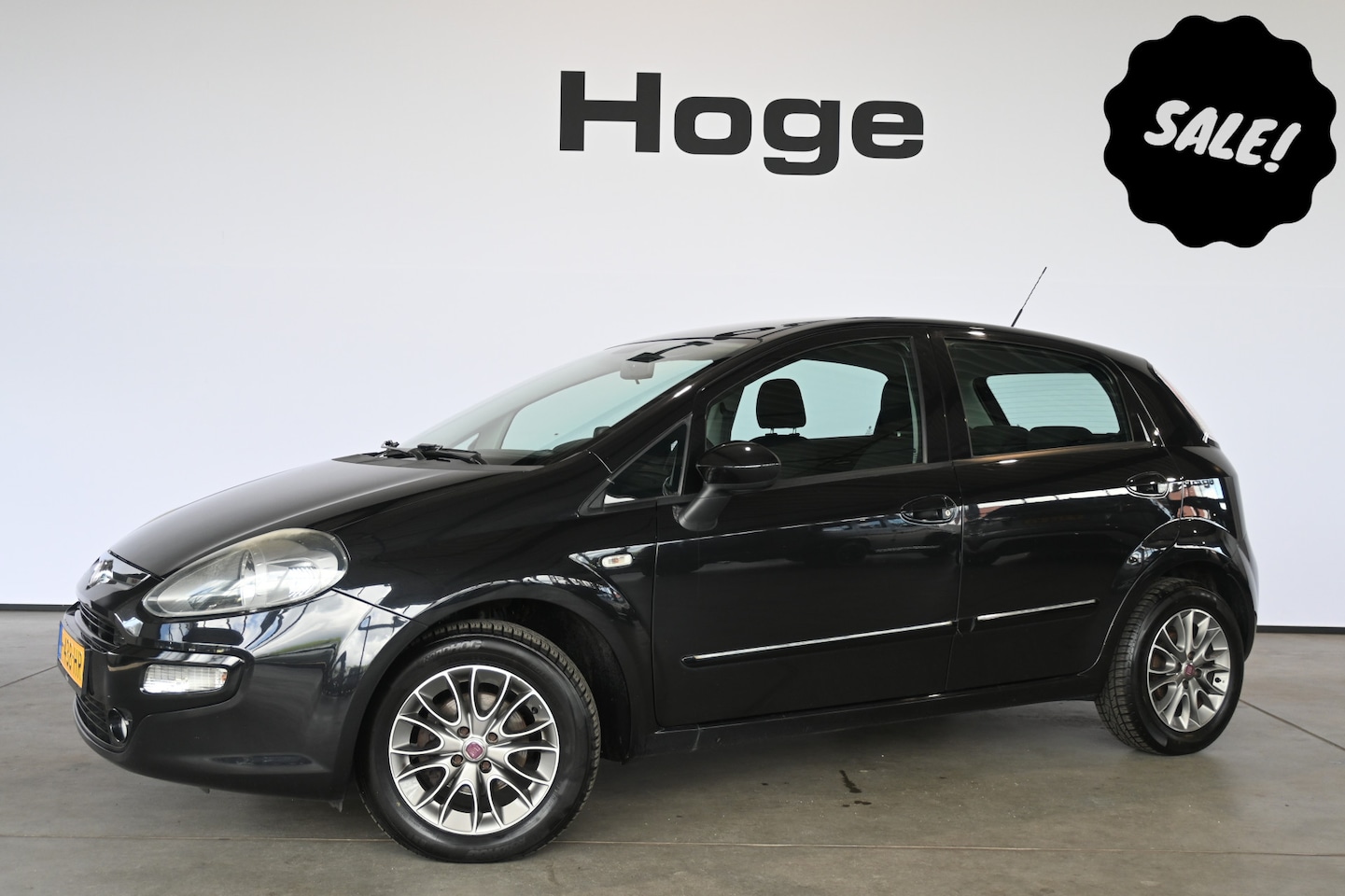 Fiat Punto Evo - 1.4 Business 5 deurs Airco Navigatie Licht metaal Inruil mogelijk - AutoWereld.nl