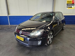Volkswagen Golf - 2.0 GTI