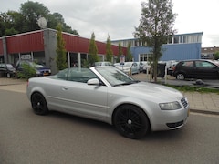 Audi A4 Cabriolet - 2.4 V6 Exclusive CABRIO AUTOMAAT