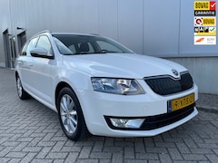 Skoda Octavia Combi - 1.2 TSI Greentech Ambition Businessline / Navigatie