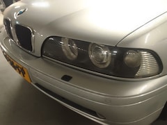 BMW 5-serie - 525i Executive Van een echte liefhebber.