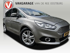 Ford S-Max - 1.5 Titanium