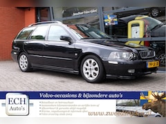 Volvo V40 - 2.0 136 pk Europa Elegance, Leer, Trekhaak