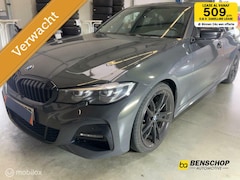 BMW 3-serie - 320i M Sport Navi Virtual 19 inch Alcantara LED